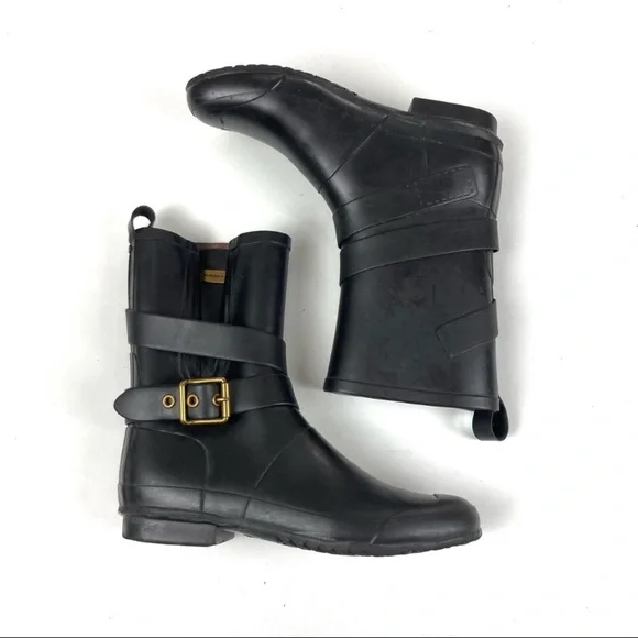Burberry Black Mini Mid Buckle Rain Boots - Picture 3 of 12